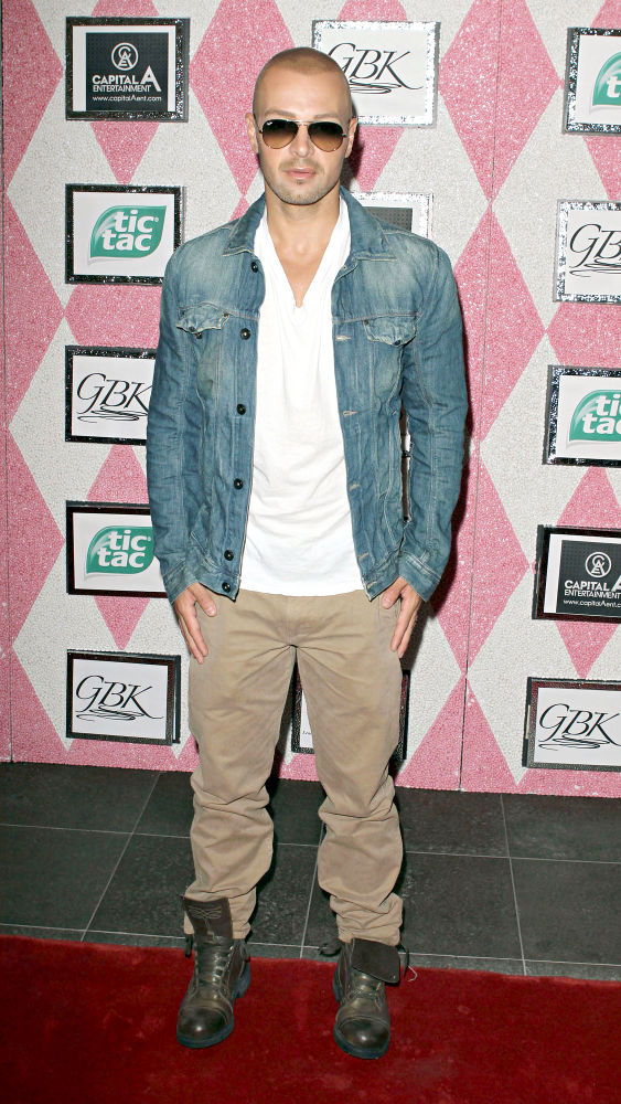 Joey Lawrence Apologizes for Missing TV Interview Due to Flu