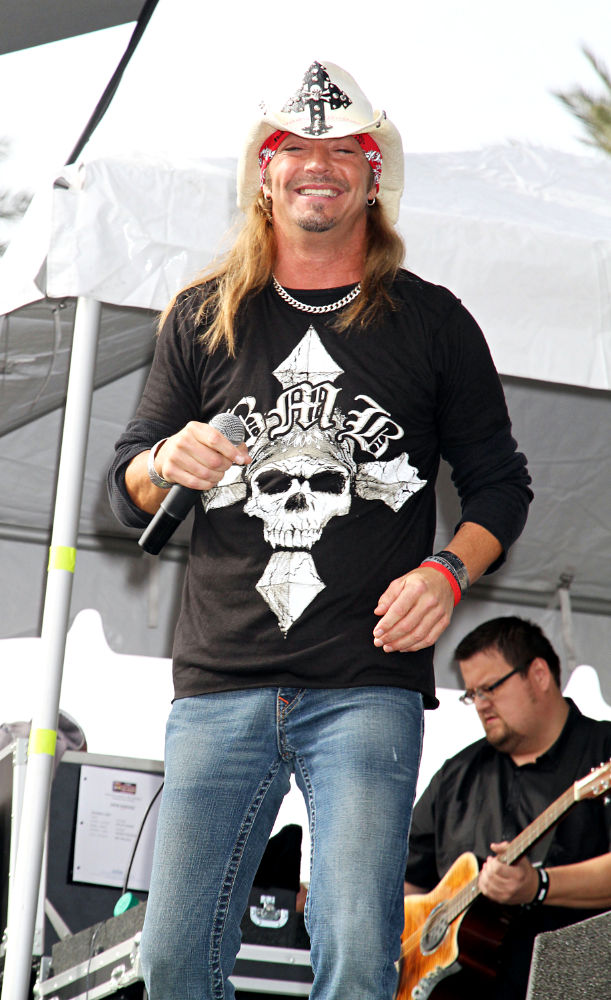 Bret Michaels' Blood Pressure Dropped After Surgery, But He's Fine