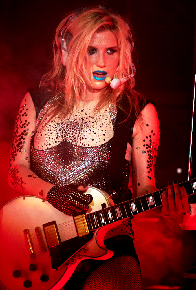 Due to Storm, Ke$ha Aborts Oklahoma Gig