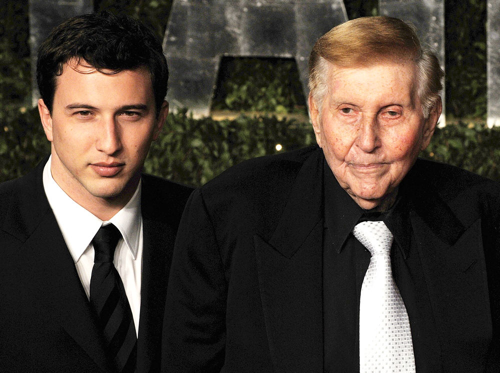 Brandon Korff;Sumner Redstone;<br>2011 Vanity Fair Oscar Party - Arrivals