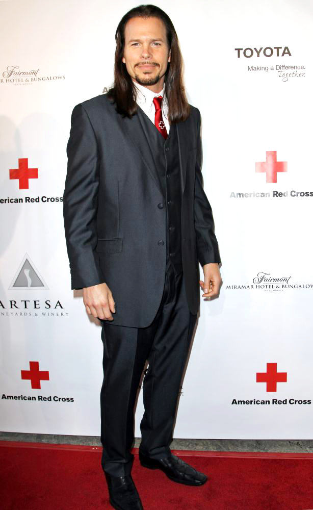 Sean McNabb;<br>The American Red Cross: Santa Monica Chapter's Annual Red Tie Affair - Arrivals