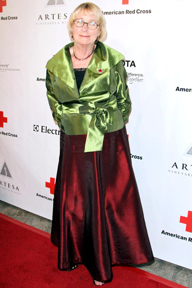 Kathryn Joosten;<br>The American Red Cross: Santa Monica Chapter's Annual Red Tie Affair - Arrivals
