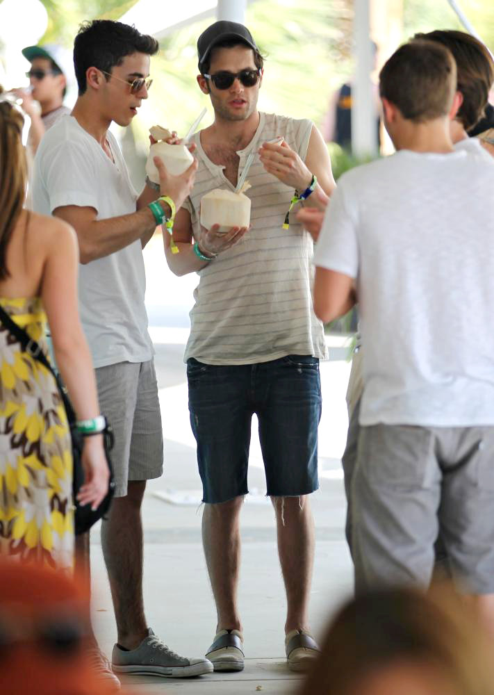 Penn Badgley;<br>Celebrities at The 2011 Coachella Valley Music and Arts Festival - Day 1