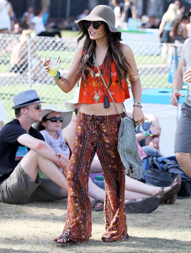 Vanessa Hudgens;<br>Celebrities at The 2011 Coachella Valley Music and Arts Festival - Day 1