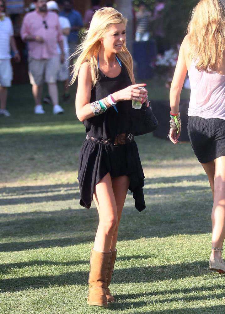 Tara Reid;<br>Celebrities at The 2011 Coachella Valley Music and Arts Festival - Day 1