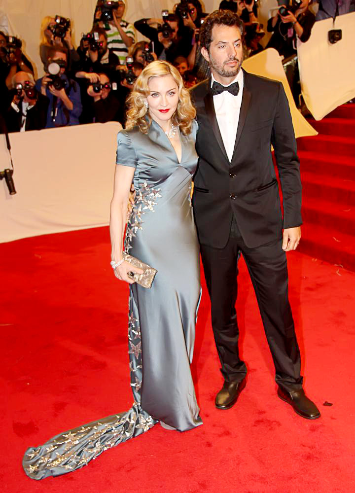 Madonna;Guy Oseary;<br>Alexander McQueen: Savage Beauty Costume Institute Gala