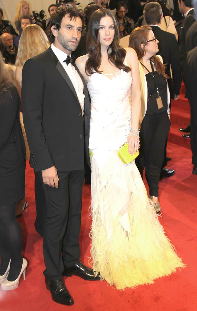 Ricardo Tisci;Liv Tyler;<br>Alexander McQueen: Savage Beauty Costume Institute Gala