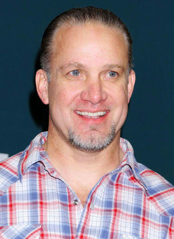 Jesse James;<br>Jesse James Signs Copies of His New Book 'American Outlaw'