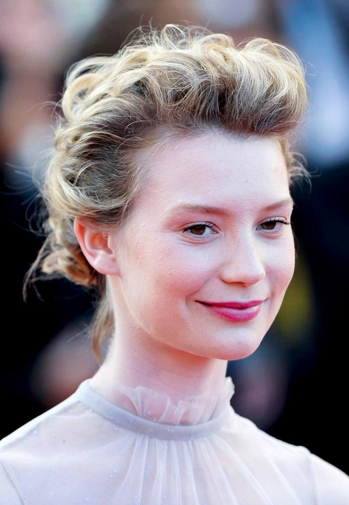 Mia Wasikowska;<br>2011 Cannes International Film Festival - Day 6 - The Tree of Life - Premiere