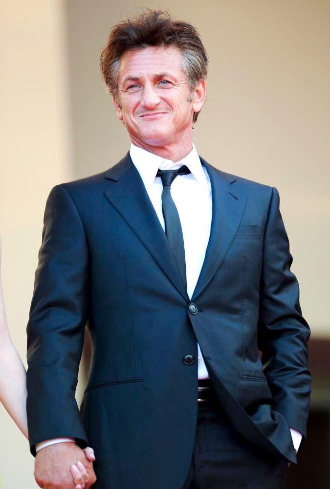 Sean Penn;<br>2011 Cannes International Film Festival - Day 6 - The Tree of Life - Premiere