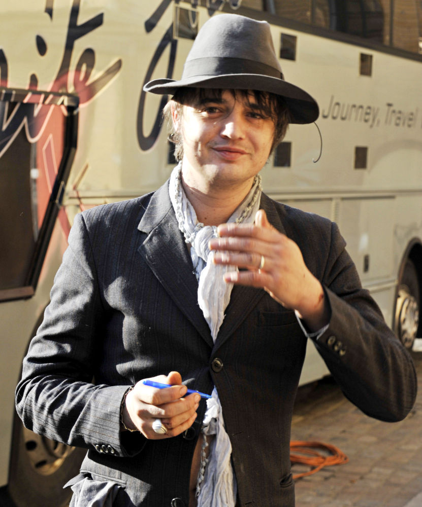 Pete Doherty;<br>Pete Doherty Posing for Pictures Outside His Tour Bus