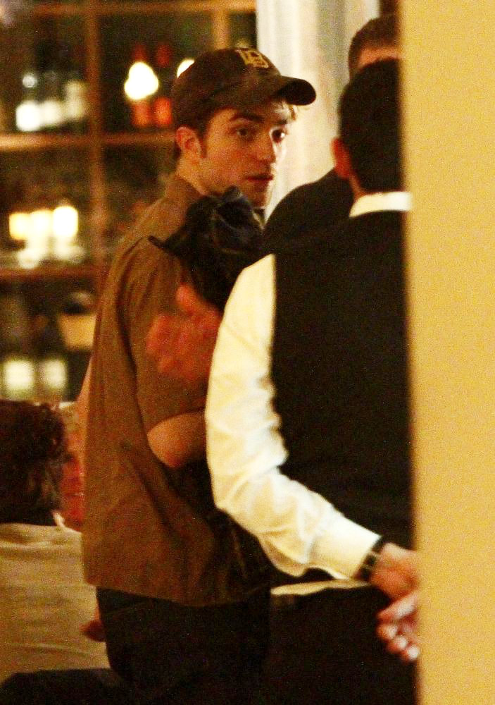 Robert Pattinson;<br>Robert Pattinson Having Dinner at Bocca di Bacco Restaurant on Friedrichstrasse Street