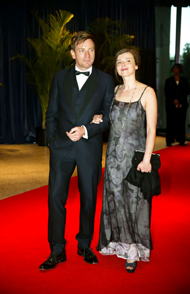 Ewan McGregor;Eve Mavrakis;<br>2010 White House Correspondents Association Dinner - Arrivals