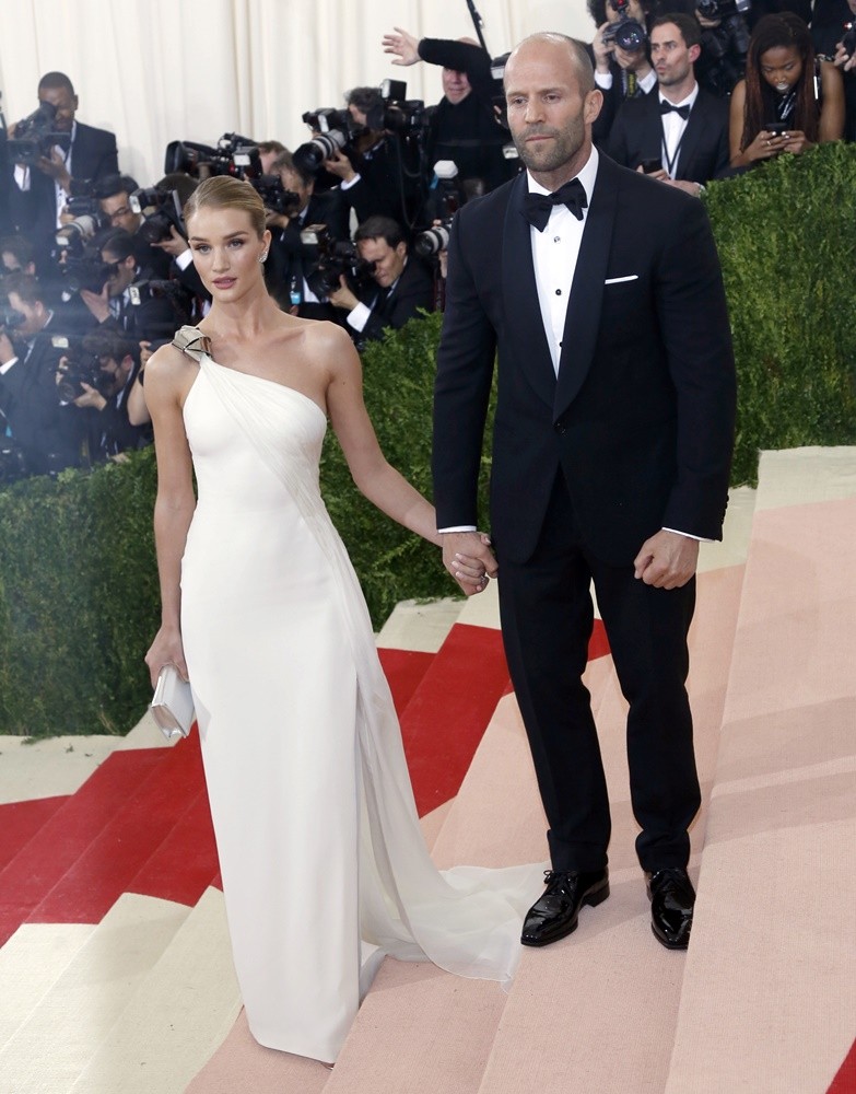 Rosie Huntington-Whiteley;Jason Statham;<br>Manus x Machina: Fashion in An Age of Technology Costume Institute Gala