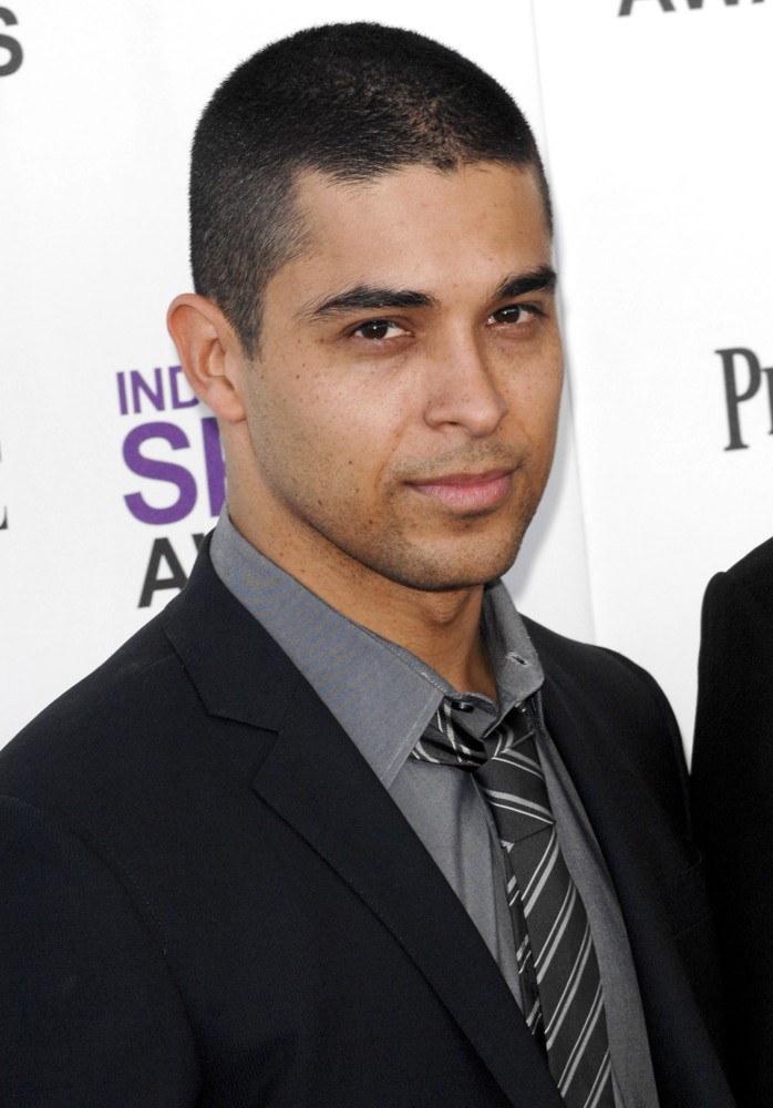 Wilmer Valderrama;<br>27th Annual Independent Spirit Awards - Arrivals