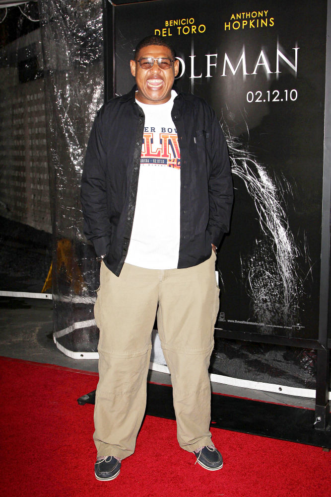 Omar Benson Miller;<br>Premiere of 'The Wolfman' - Red Carpet