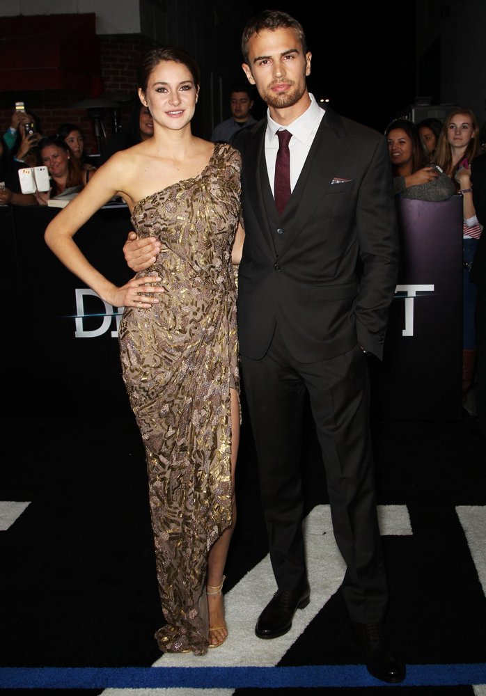 Shailene Woodley;Theo James;<br>Premiere of Summit Entertainment's Divergent - Red Carpet Arrivals
