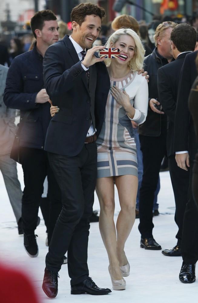 Max Rogers;Kimberly Wyatt;<br>U.K. Premiere of Star Trek Into Darkness - Arrivals