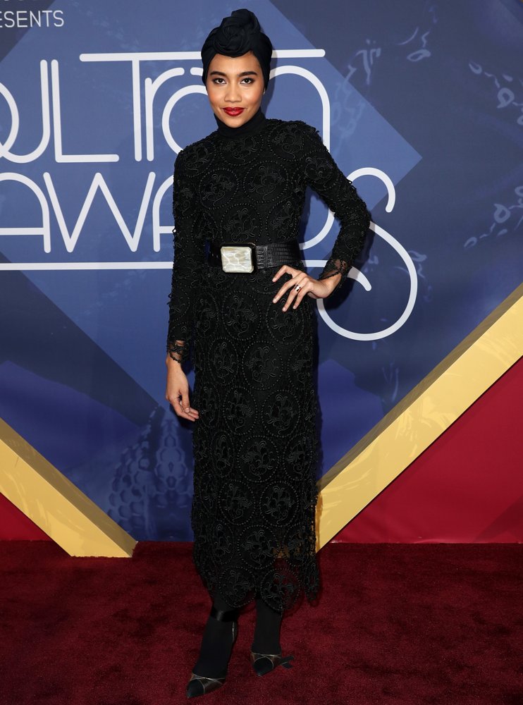 Yuna;<br>Soul Train Awards 2016 - Red Carpet Arrivals