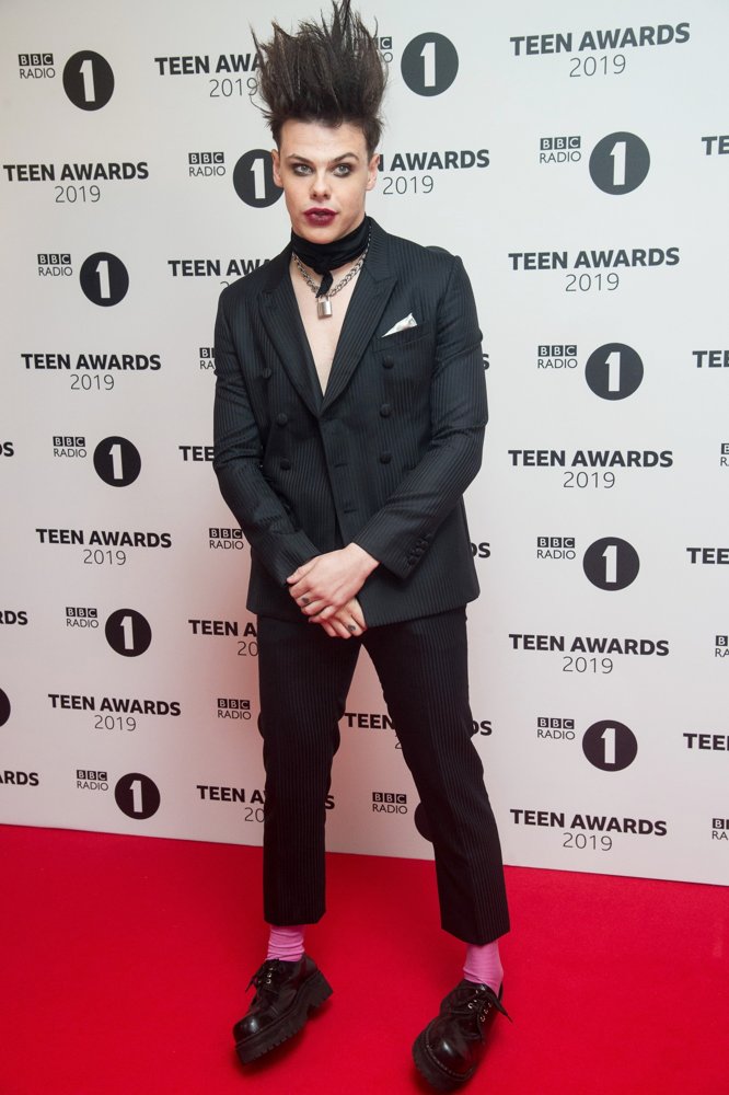 YUNGBLUD;<br>The BBC Radio 1's Teen Awards 2019