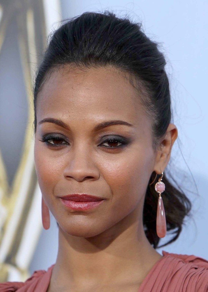 Zoe Saldana Picture 142 - 2012 NCLR ALMA Awards - Arrivals